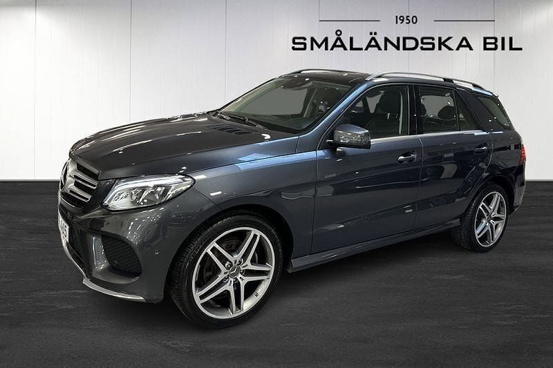 Grå Begagnad 2016 Mercedes GLE350 AMG line SUV | 349 000 kr (Marknadspris) - Bild 1/4