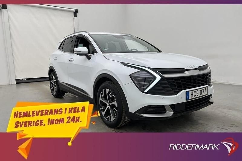 Vit Begagnad 2022 Kia Sportage SUV | 259 900 kr (Bra pris) - Bild 1/3