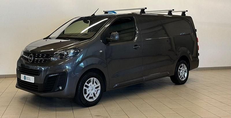 Grå Begagnad 2020 Opel Vivaro Van | 199 900 kr (Superpris) - Bild 1/4