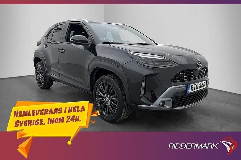Svart Begagnad 2021 Toyota Yaris Cross SUV | 279 800 kr (Marknadspris) - Bild 1/3