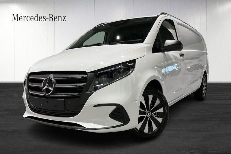 Vit (white) Ny 2024 Mercedes Vito Minibuss | 668 625 kr (Marknadspris) - Bild 1/4