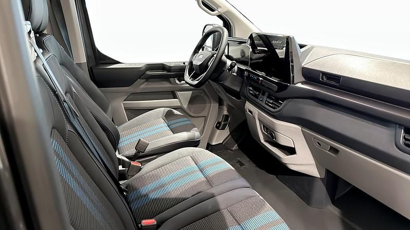 Ny Ford E-Transit 2026 Grå Van