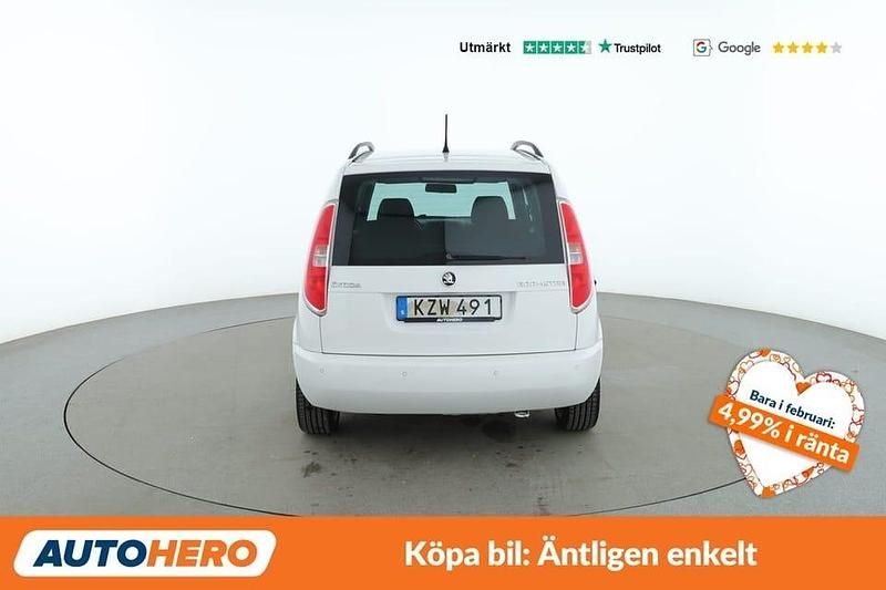 Begagnad Skoda Roomster 87 HK (63 kW) 2014 Vit Minibuss