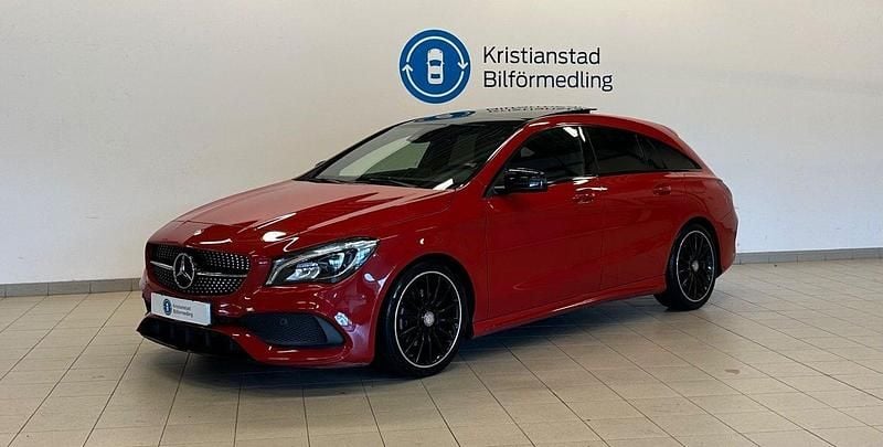 Röd Begagnad 2016 Mercedes CLA200 Shooting Brake AMG Kombi | 219 900 kr (Marknadspris) - Bild 1/4