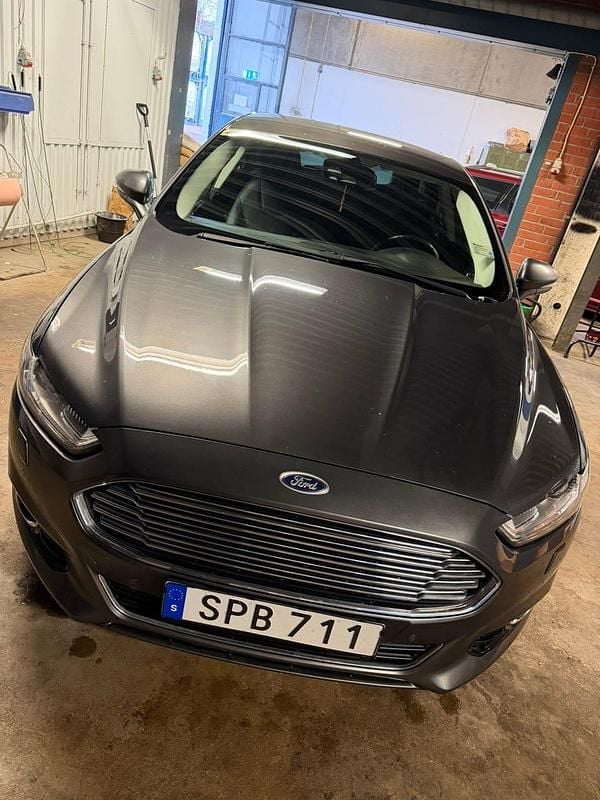 Begagnad Ford Mondeo 180 HK (132 kW) 2015 Kombi
