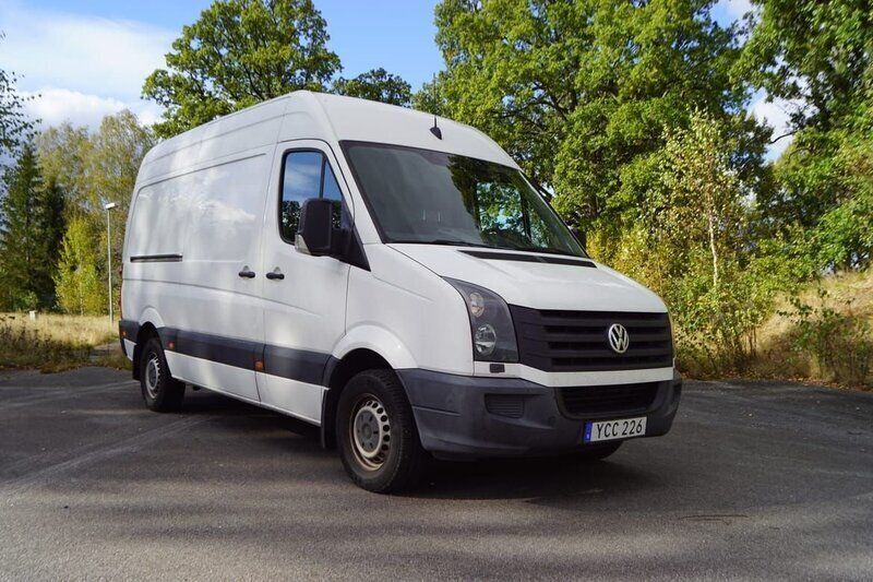 Vit Begagnad 2016 VW Crafter Van | 168 900 kr - Bild 1/4
