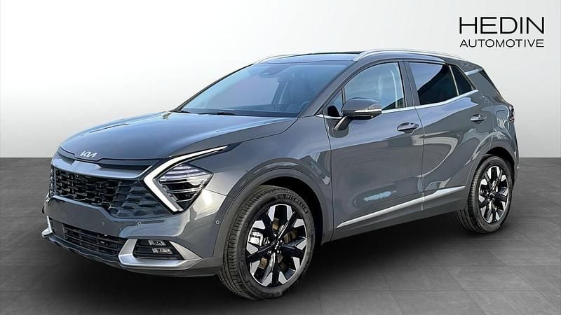 Grå (grey) Ny 2025 Kia Sportage Advance SUV | 444 900 kr (Bra pris) - Bild 1/4