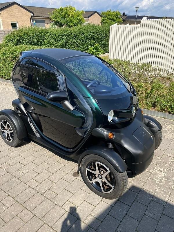 Begagnad 2015 Renault Twizy Halvkombi | 59 950 kr - Bild 1/4