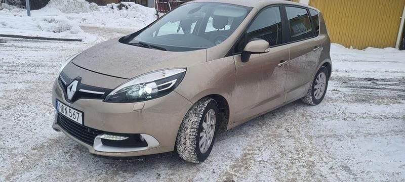 Begagnad 2013 Renault Scénic III | 59 900 kr (Bra pris) - Bild 1/4