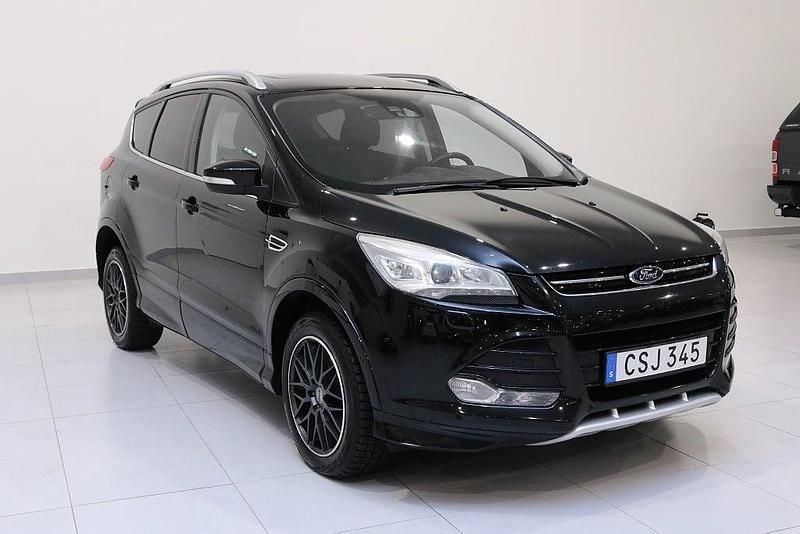 Svart Begagnad 2014 Ford Kuga Titanium SUV | 109 900 kr (Marknadspris) - Bild 1/4