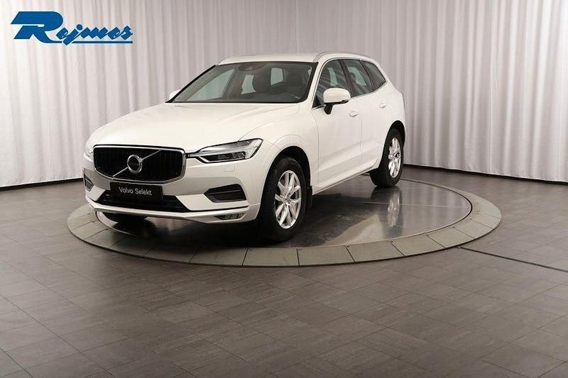 Vit Begagnad 2019 Volvo XC60 Momentum SUV | 339 900 kr (Superpris) - Bild 1/4
