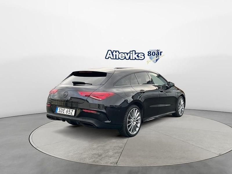 Begagnad Mercedes CLA250 Shooting Brake AMG 218 HK (160 kW) 2021 Svart Kombi