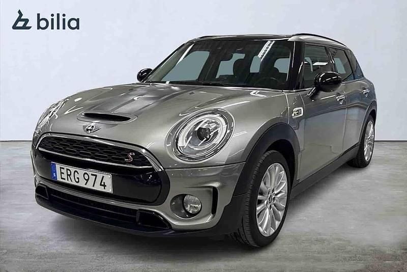 Grå Begagnad 2017 Mini Cooper S Clubman Kombi | 182 900 kr - Bild 1/1