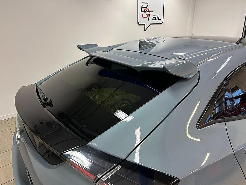 Begagnad Honda Civic Sport Plus 182 HK (133 kW) 2017 Grå metallic Halvkombi