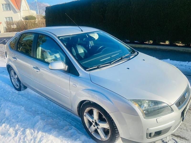 Begagnad 2007 Ford Focus | 12 500 kr (Bra pris) - Bild 1/4