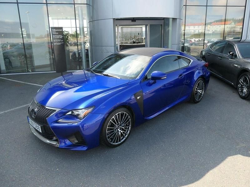 Blå Begagnad 2015 Lexus RC F Executive Line Sportkupé | 550 000 kr - Bild 1/4
