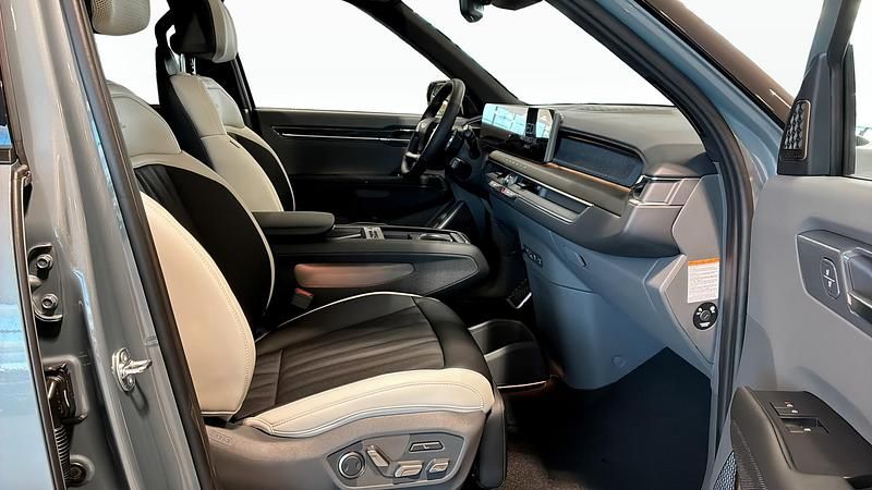 Ny Kia EV9 GT-Line 283 kW (385 HK) 2025 Grön SUV