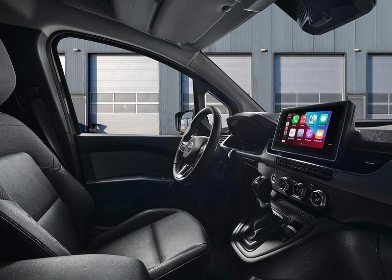 Begagnad Nissan Townstar N-Connecta 89 kW (122 HK) 2023 Okänd Van