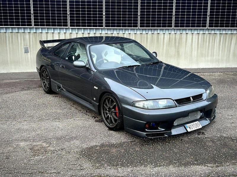 Begagnad 1994 Nissan Skyline Sportkupé | 289 900 kr - Bild 1/4