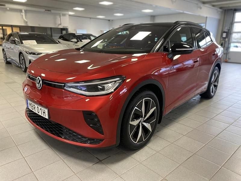 Röd Begagnad 2023 VW ID.4 GTX SUV | 369 900 kr (Marknadspris) - Bild 1/4
