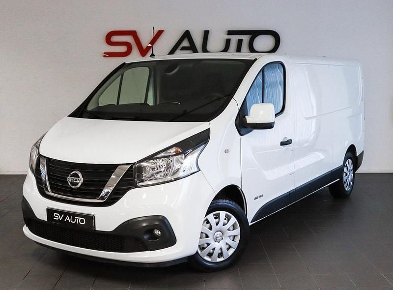 Vit Begagnad 2020 Nissan NV300 Van | 189 900 kr (Marknadspris) - Bild 1/4