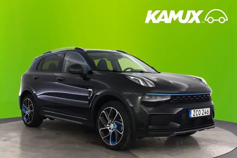 Svart Begagnad 2022 Lynk & Co 01 SUV | 284 800 kr (Marknadspris) - Bild 1/3