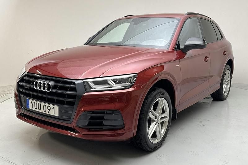 Röd Begagnad 2018 Audi Q5 S-Line SUV | 286 650 kr (Marknadspris) - Bild 1/4