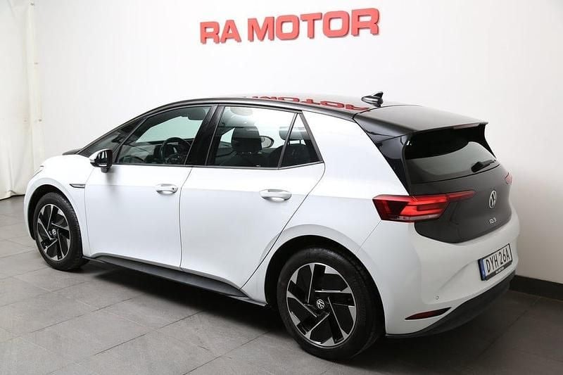 Begagnad VW ID.3 Pro Performance 150 kW (204 HK) 2021 Vit Halvkombi