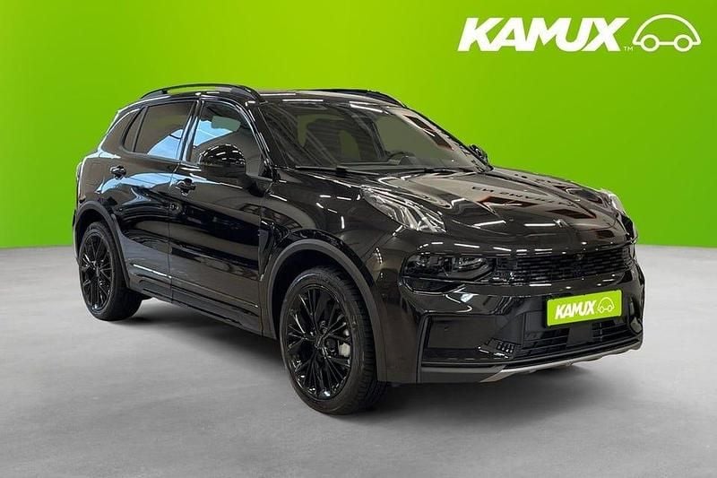 Svart Begagnad 2025 Lynk & Co 01 SUV | 426 900 kr - Bild 1/4