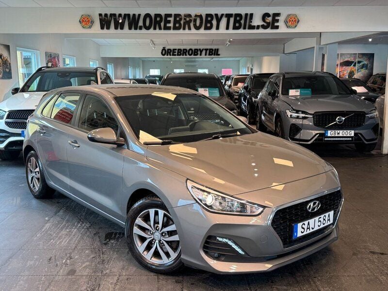 Okänd Begagnad 2019 Hyundai i30 Trend Halvkombi | 154 900 kr (Marknadspris) - Bild 1/4