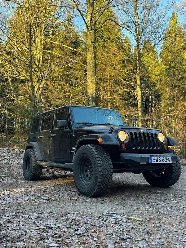 Begagnad 2009 Jeep Wrangler Unlimited SUV | 200 000 kr (Superpris) - Bild 1/4