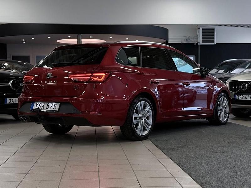 Begagnad Seat Leon ST Beats 131 HK (96 kW) 2018 Röd Kombi