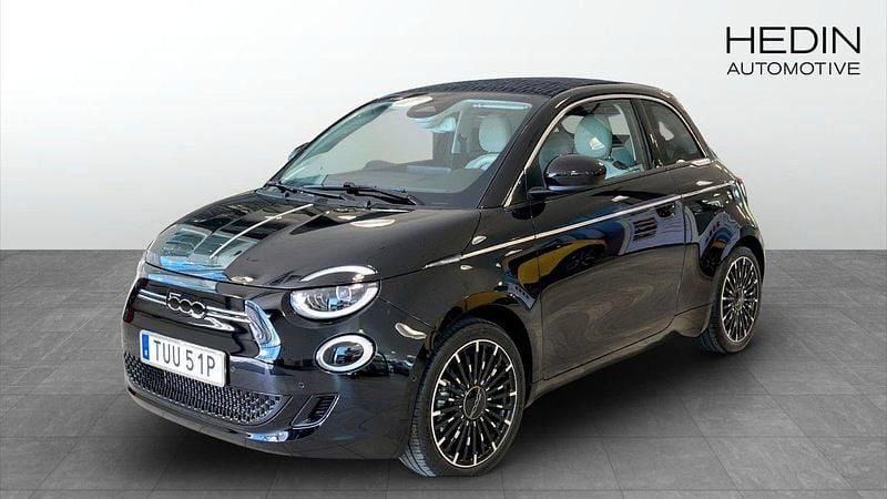 Svart (black) Ny 2024 Fiat 500e Cab | 329 900 kr (Dyr) - Bild 1/4