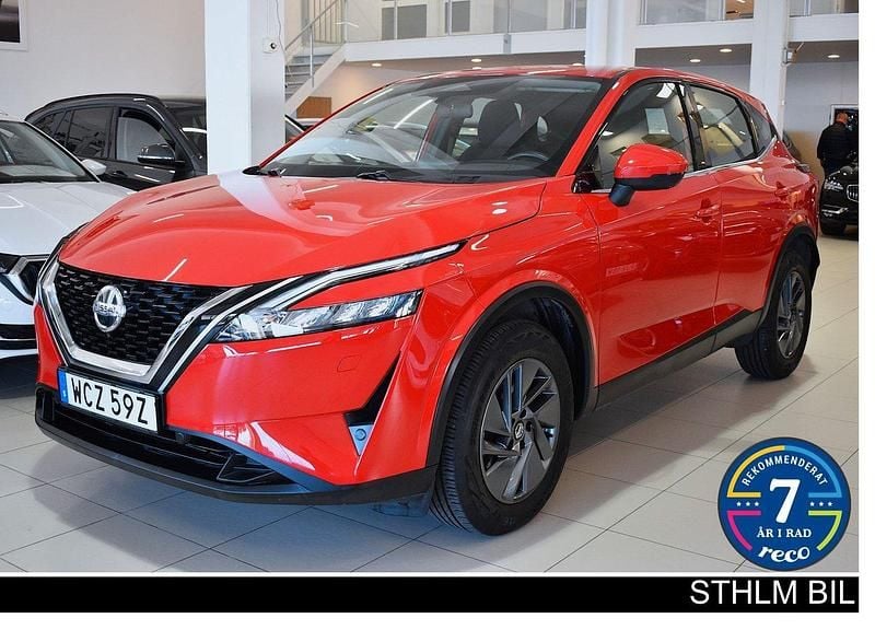 Röd Begagnad 2022 Nissan Qashqai 360º SUV | 239 000 kr (Superpris) - Bild 1/4