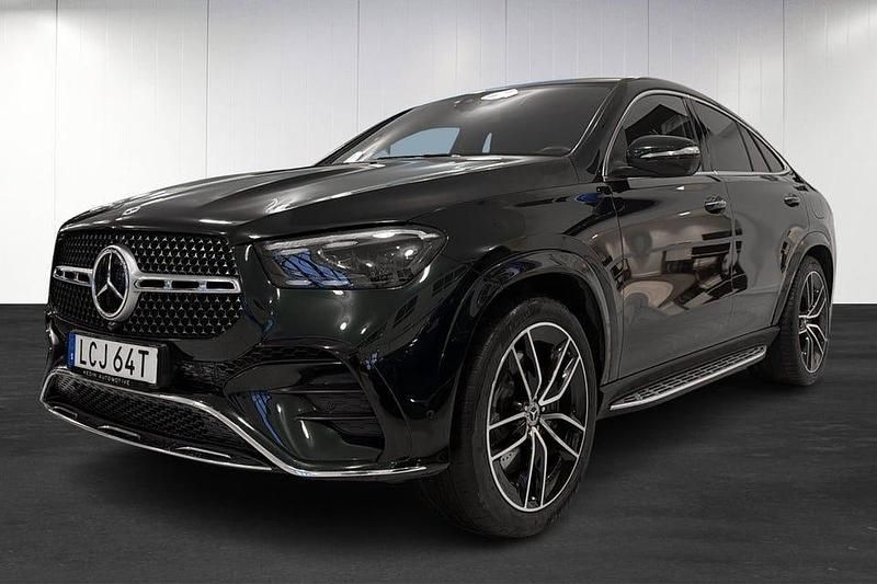 Grön Begagnad 2024 Mercedes GLE350 Sportkupé | 939 000 kr - Bild 1/4