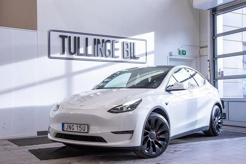 Begagnad Tesla Model Y Performance 392 kW (534 HK) 2022 Vit SUV