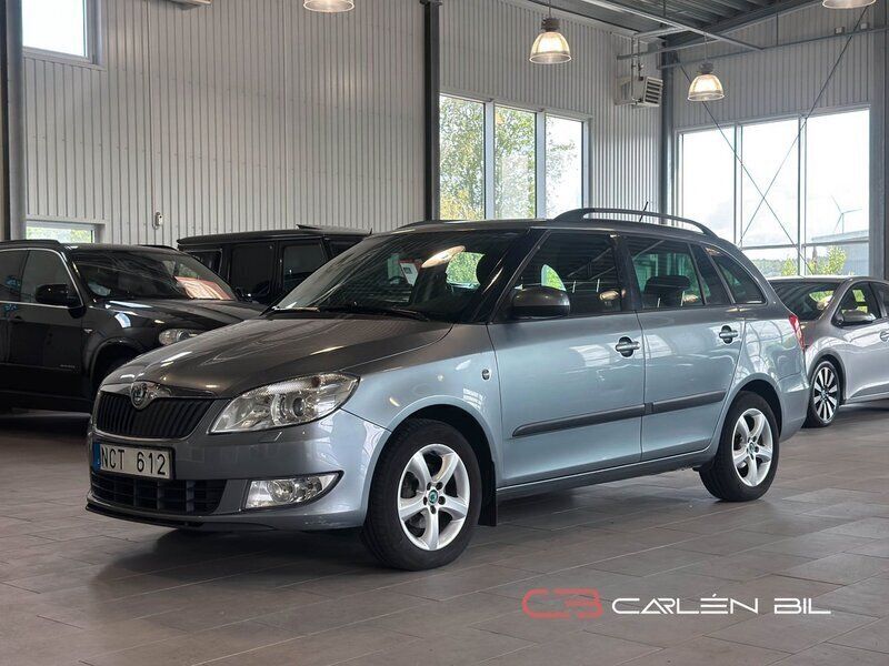 Silver Begagnad 2012 Skoda Fabia Kombi | 29 900 kr (Marknadspris) - Bild 1/4