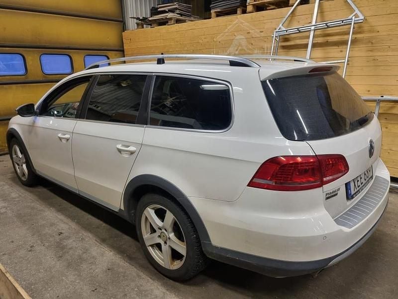 Begagnad 2015 VW Passat Alltrack Kombi | 83 000 kr (Marknadspris) - Bild 1/4