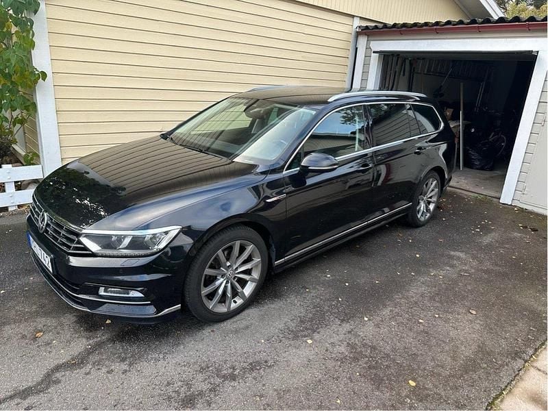 Svart Begagnad 2018 VW Passat GT Kombi | 155 000 kr (Bra pris) - Bild 1/4
