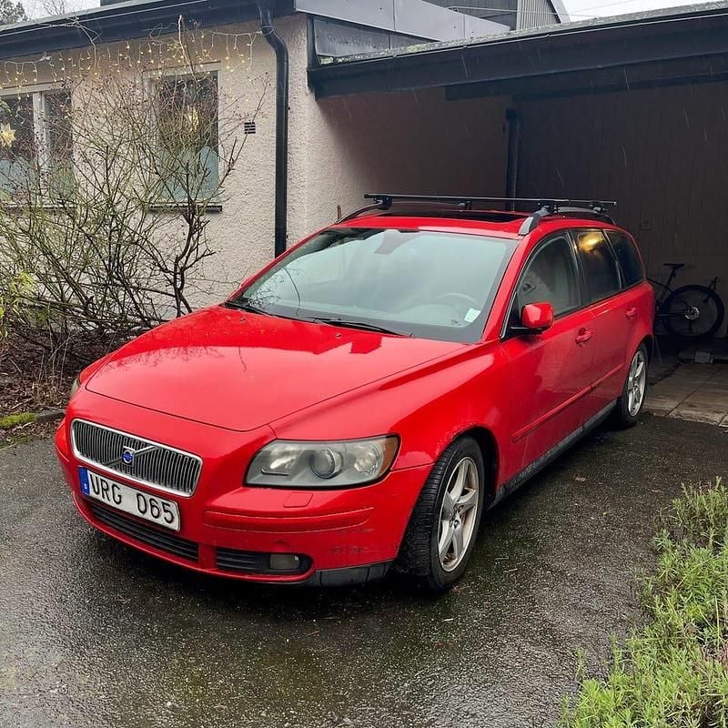 Begagnad 2004 Volvo V50 Kombi | 8 000 kr - Bild 1/4
