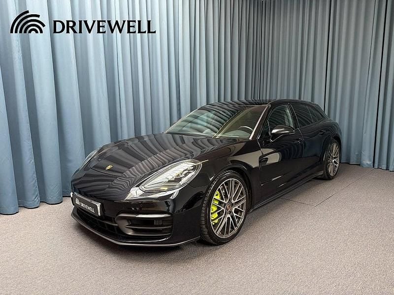 Svart Begagnad 2020 Porsche Panamera Sport Turismo Kombi | 899 766 kr - Bild 1/4