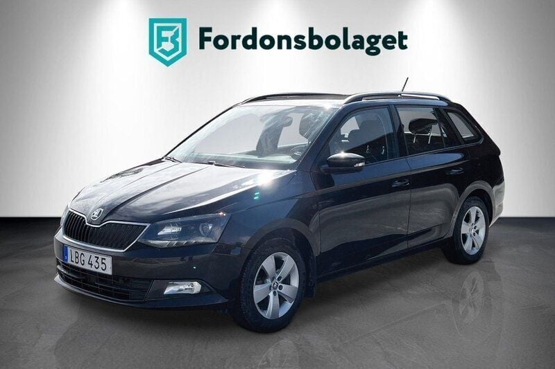 Svart Begagnad 2017 Skoda Fabia Style Kombi | 87 900 kr (Marknadspris) - Bild 1/4