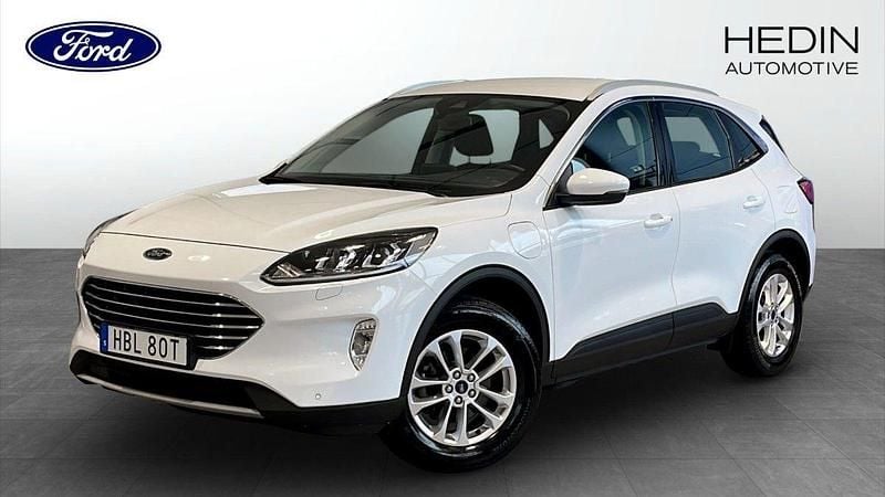 Vit (white) Begagnad 2021 Ford Kuga Titanium SUV | 219 900 kr (Bra pris) - Bild 1/4