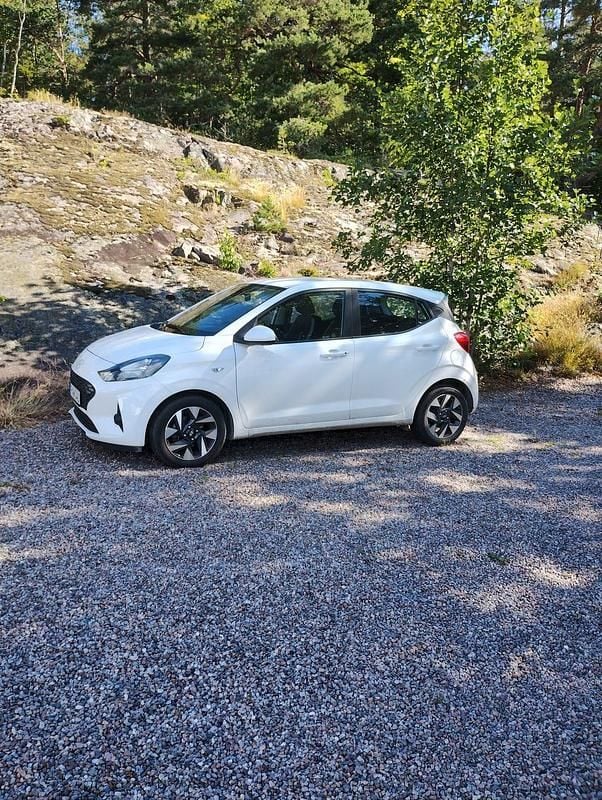 Begagnad Hyundai i10 67 HK (49 kW) 2024 Halvkombi