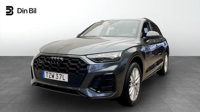 Grå Begagnad 2021 Audi Q5 S-Line SUV | 399 000 kr (Marknadspris) - Bild 1/4