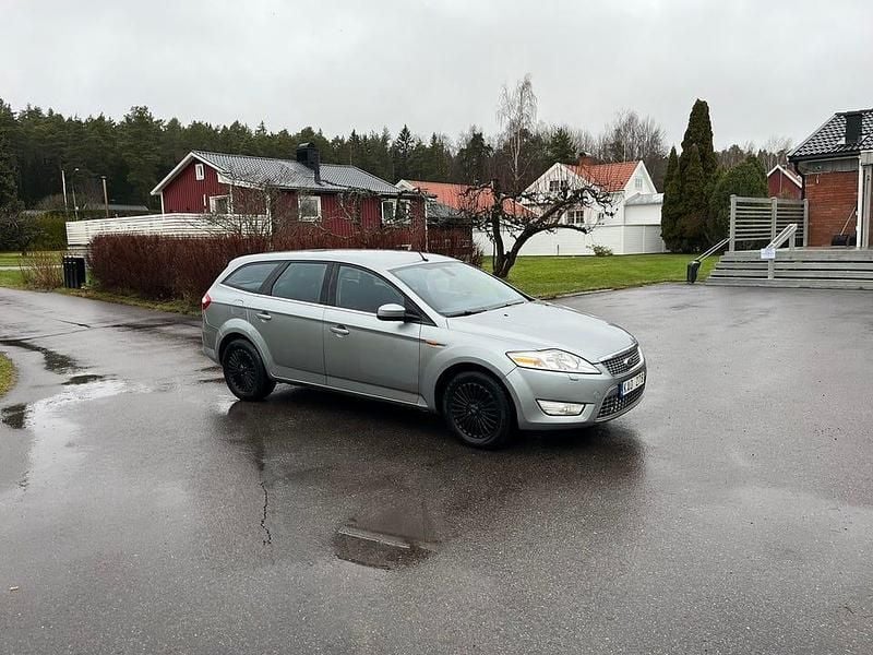 Begagnad 2010 Ford Mondeo Kombi | 31 000 kr (Marknadspris) - Bild 1/4