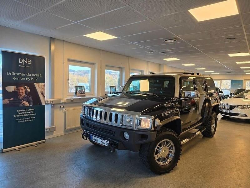 Svart Begagnad 2007 Hummer H3 SUV | 109 900 kr - Bild 1/4