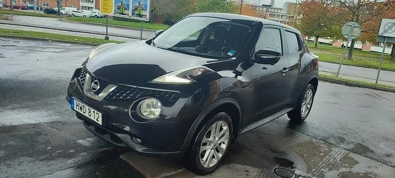 Svart Begagnad 2015 Nissan Juke SUV | 72 000 kr (Bra pris) - Bild 1/4