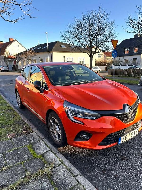 Begagnad 2020 Renault Clio V Intens Halvkombi | 115 000 kr (Marknadspris) - Bild 1/4