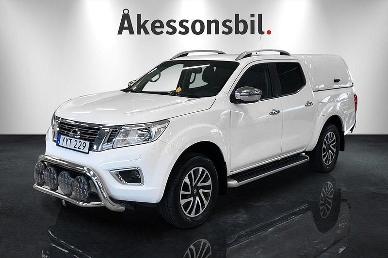 Vit Begagnad 2017 Nissan Navara Pickup | 199 000 kr - Bild 1/4